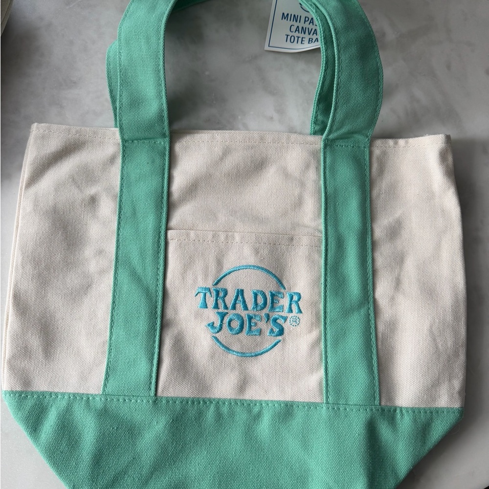 Trader Joe's Mint and Cream Mini Tote Bag - Picture 2 of 3
